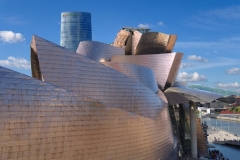 Guggenheim Museum, Bilbao by Phil Edwards