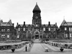 Hinsley Hall Leeds by Paul Coverdale