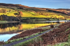 Ladybower by Phil Holmes