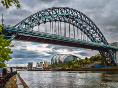 Tyne Bridge by Dave Rippon