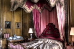 Scarlet_Bed_PH